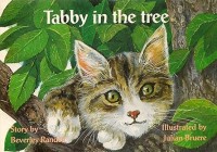 Image of TABBY IN THE TREE